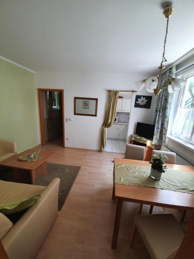 Appartement Roiss Podersdorf am See Exterior photo
